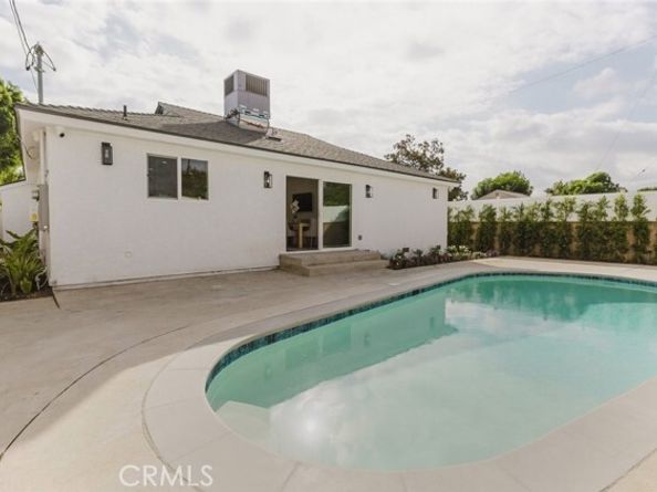 8003 Aldea, Van Nuys (los Angeles) CA 91406