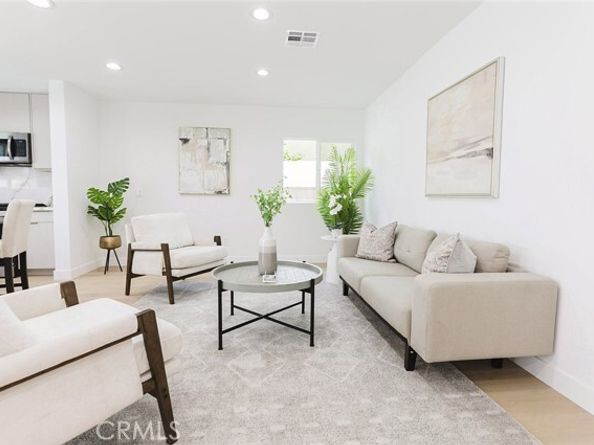 8003 Aldea, Van Nuys (los Angeles) CA 91406