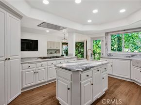 4851 Corbin Avenue, Tarzana (los Angeles) CA 91356
