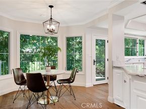 4851 Corbin Avenue, Tarzana (los Angeles) CA 91356