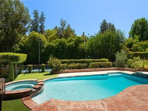 4851 Corbin Avenue, Tarzana (los Angeles) CA 91356
