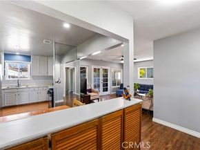 13069 Strathern Street, North Hollywood (los Angeles) CA 91605