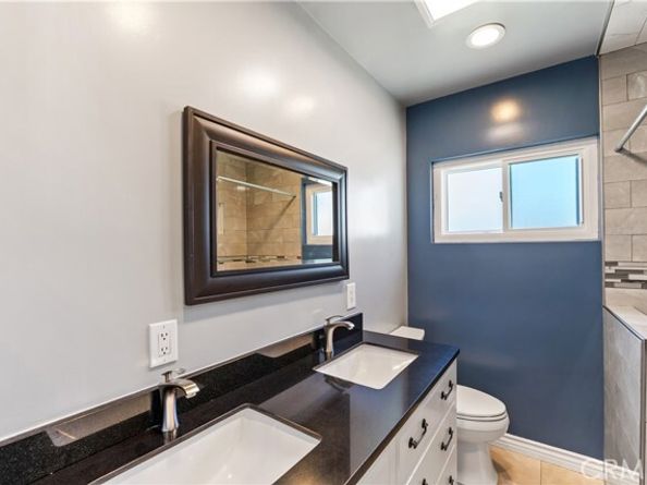 13069 Strathern Street, North Hollywood (los Angeles) CA 91605