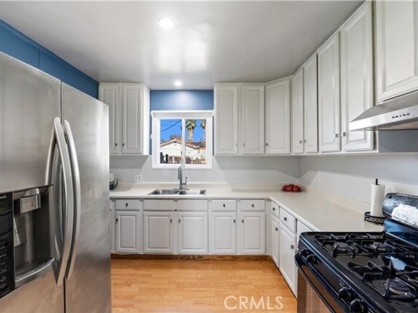 13069 Strathern Street, North Hollywood (los Angeles) CA 91605