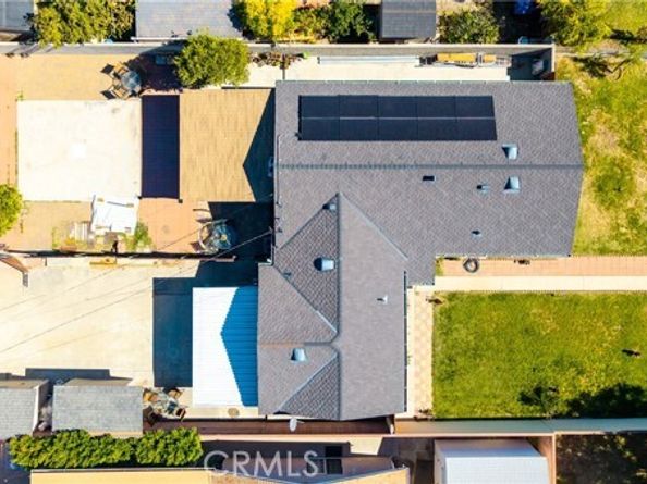 13069 Strathern Street, North Hollywood (los Angeles) CA 91605