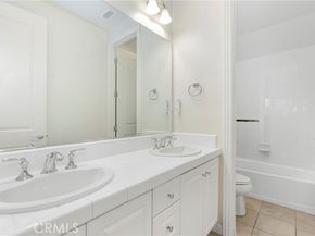 22 Lark, Lake Forest (el Toro) CA 92630