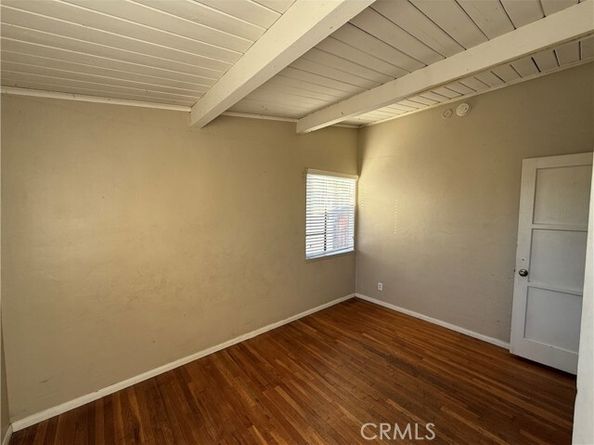 13836 Community Street, Panorama City (los Angeles) CA 91402