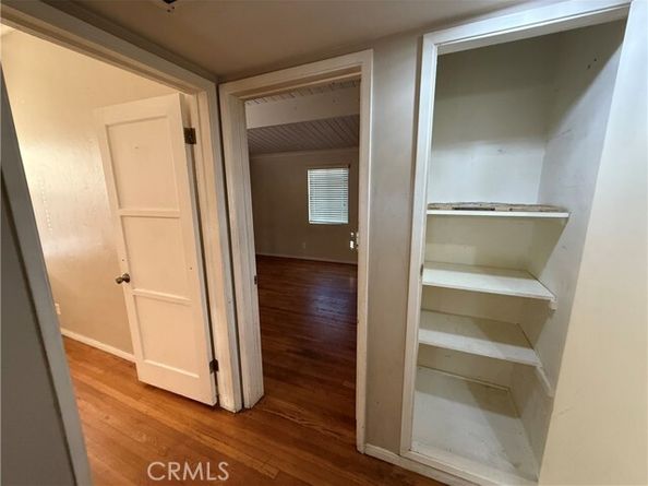 13836 Community Street, Panorama City (los Angeles) CA 91402