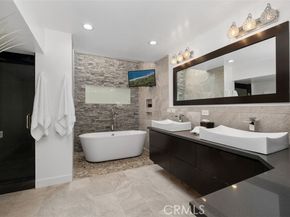 23522 Via Alondra, Laguna Hills CA 92679