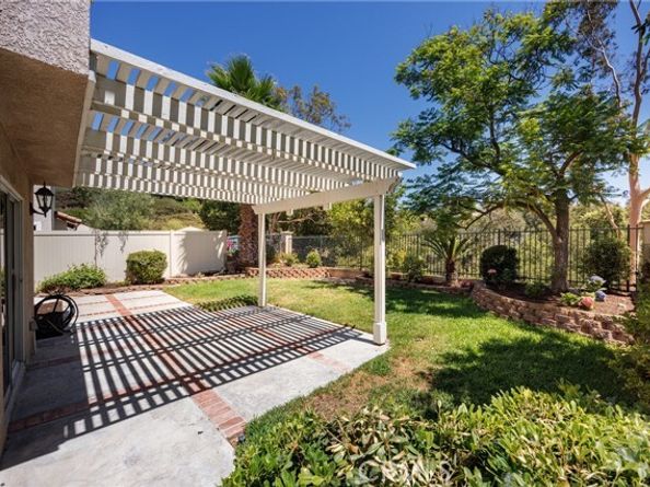 4 Blanco, Lake Forest (el Toro) CA 92610