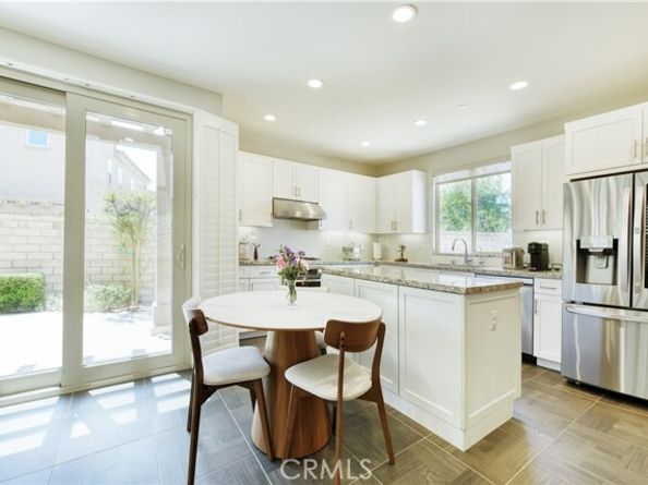 99 Fuchsia, Lake Forest (el Toro) CA 92630
