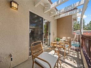 67 Santa Barbara Court, Lake Forest (el Toro) CA 92610