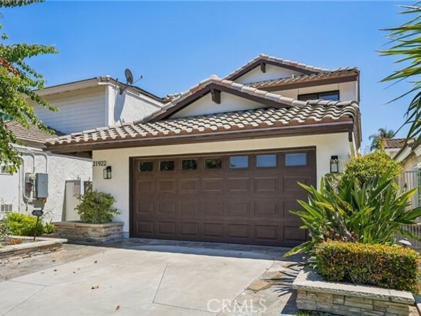 21922 Erie Lane, Lake Forest (el Toro) CA 92630