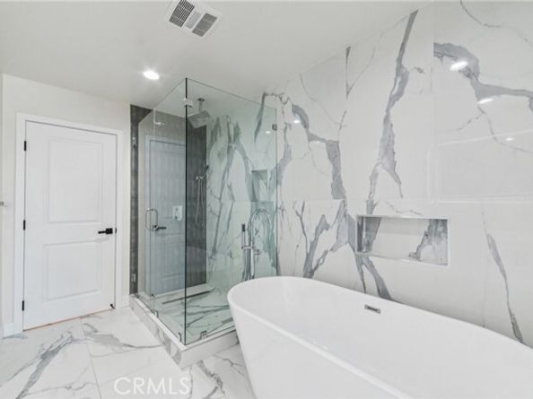 21922 Erie Lane, Lake Forest (el Toro) CA 92630