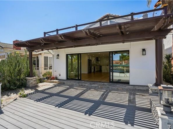 21922 Erie Lane, Lake Forest (el Toro) CA 92630