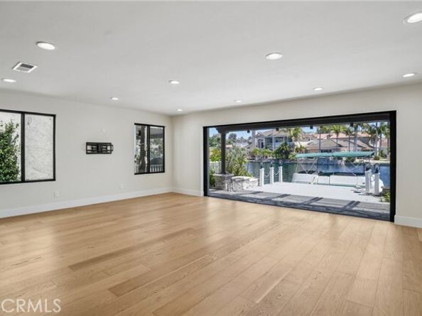21922 Erie Lane, Lake Forest (el Toro) CA 92630