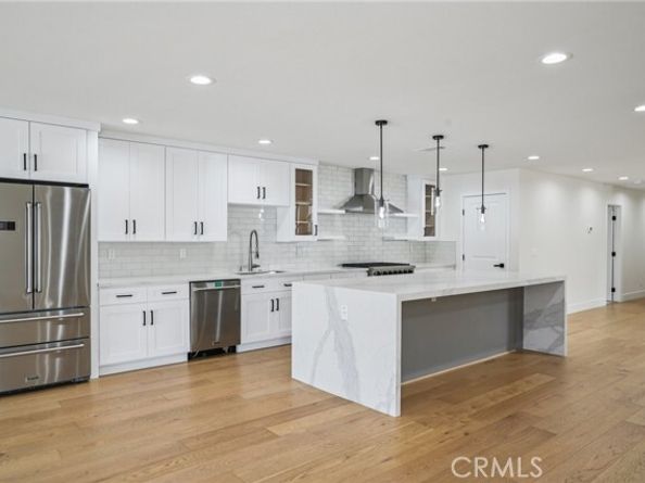 21922 Erie Lane, Lake Forest (el Toro) CA 92630
