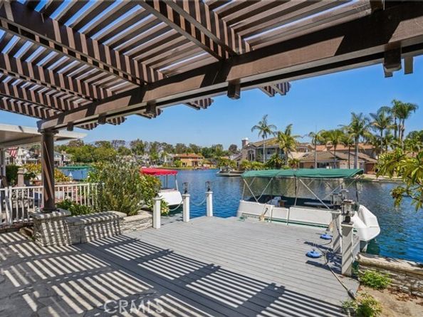 21922 Erie Lane, Lake Forest (el Toro) CA 92630
