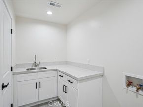 21922 Erie Lane, Lake Forest (el Toro) CA 92630