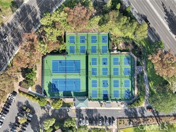 21922 Erie Lane, Lake Forest (el Toro) CA 92630