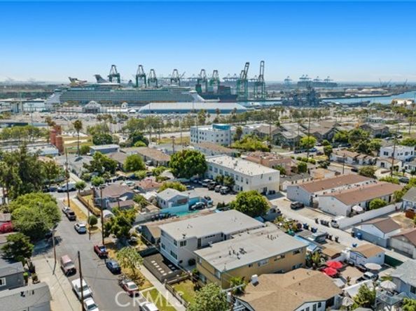 233 W Oliver Street, San Pedro (los Angeles) CA 90731