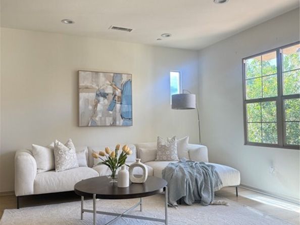 87 Evening Sun, Irvine CA 92620