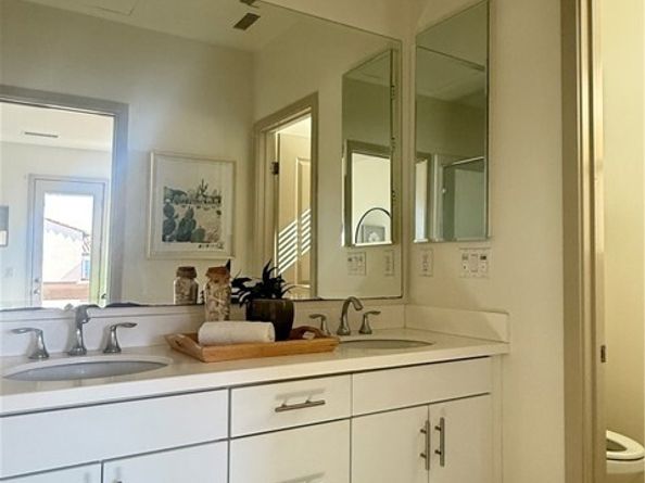 87 Evening Sun, Irvine CA 92620