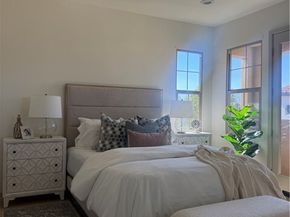 87 Evening Sun, Irvine CA 92620