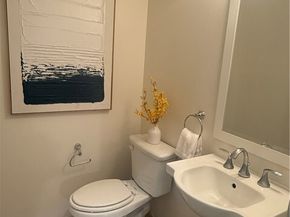 87 Evening Sun, Irvine CA 92620