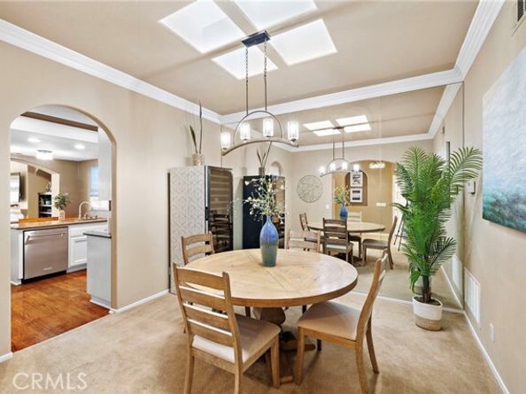 6 Avenida La Promesa, Laguna Hills CA 92679