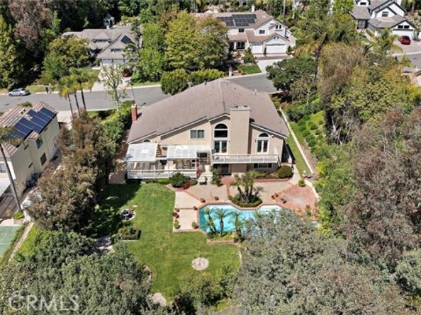 25122 Black Horse Lane, Laguna Hills CA 92653