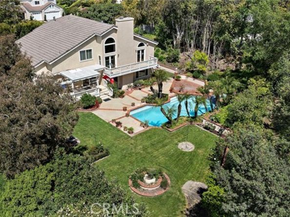 25122 Black Horse Lane, Laguna Hills CA 92653