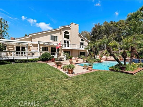 25122 Black Horse Lane, Laguna Hills CA 92653