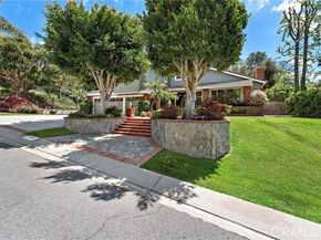 25122 Black Horse Lane, Laguna Hills CA 92653