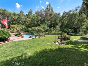 25122 Black Horse Lane, Laguna Hills CA 92653