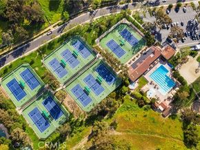 25122 Black Horse Lane, Laguna Hills CA 92653
