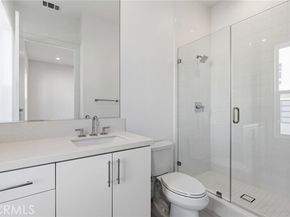 101 Red Oak, Lake Forest (el Toro) CA 92630