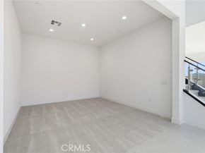 101 Red Oak, Lake Forest (el Toro) CA 92630