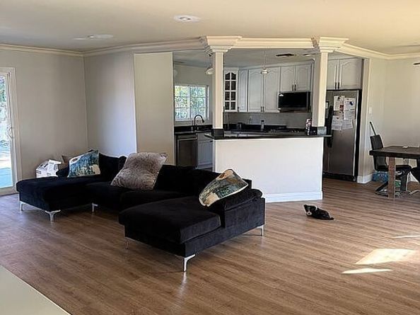 7446 Kentland, West Hills (los Angeles) CA 91307