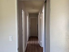 7446 Kentland, West Hills (los Angeles) CA 91307