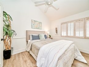 15 Ensueno, Irvine CA 92620