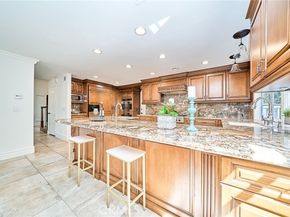 15 Ensueno, Irvine CA 92620