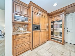 15 Ensueno, Irvine CA 92620