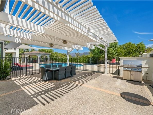 23762 Via Monte, Laguna Hills CA 92679