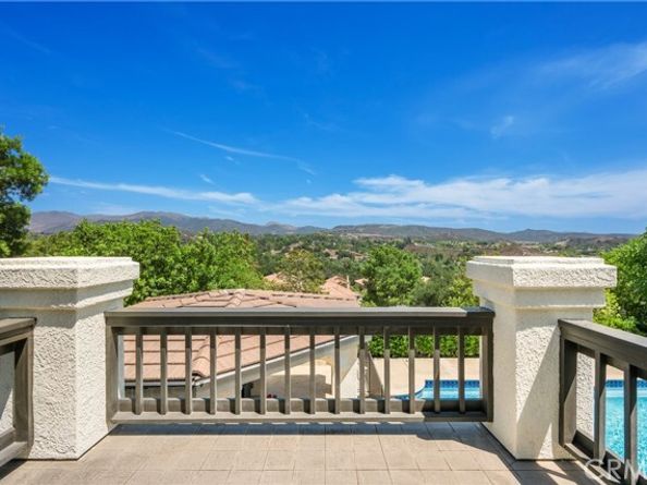 23762 Via Monte, Laguna Hills CA 92679