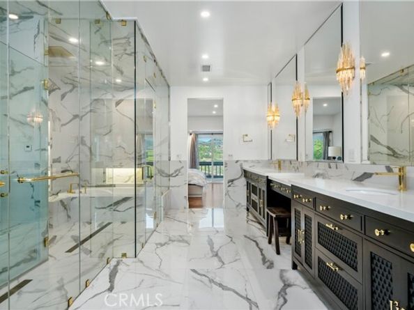 23762 Via Monte, Laguna Hills CA 92679