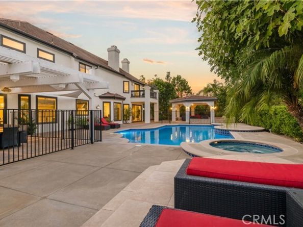 23762 Via Monte, Laguna Hills CA 92679