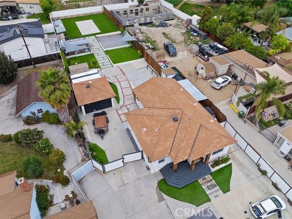 10635 Foothill Boulevard, Sylmar (los Angeles) CA 91342