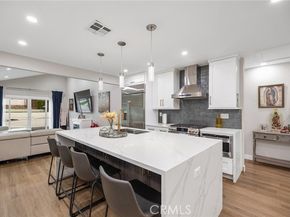 10635 Foothill Boulevard, Sylmar (los Angeles) CA 91342