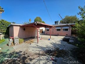 7407 Densmore Avenue, Van Nuys (los Angeles) CA 91406